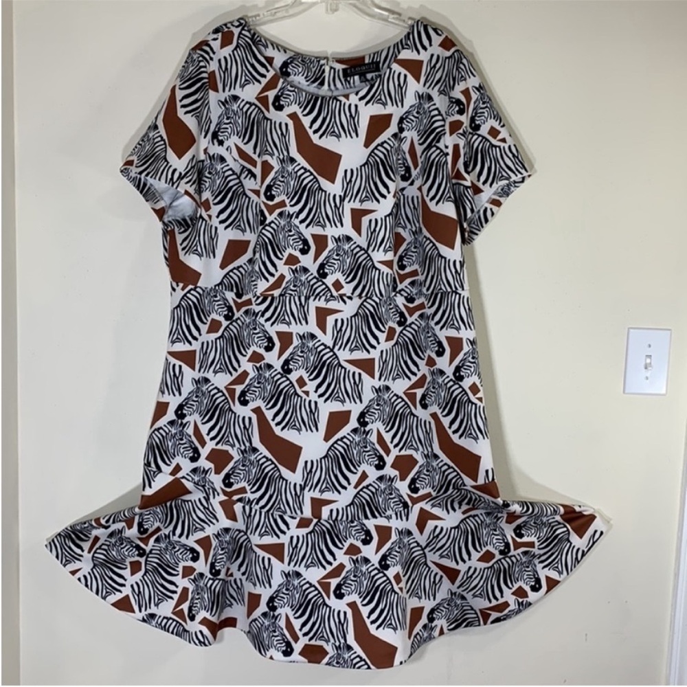 NEW! ELOQUII Zebra Print Short Sleeve Fit and Flare Scuba Dress. 24.